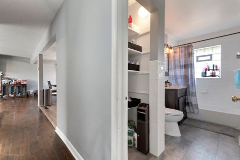 Tiny photo for 9007 Ridgeland Avenue, Oak Lawn, IL 60453 (MLS # 12521817)