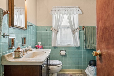 Tiny photo for 3824 N Pittsburgh Avenue, Chicago, IL 60634 (MLS # 12686421)