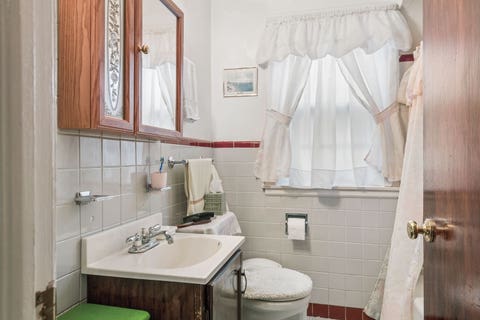 Tiny photo for 3824 N Pittsburgh Avenue, Chicago, IL 60634 (MLS # 12686421)