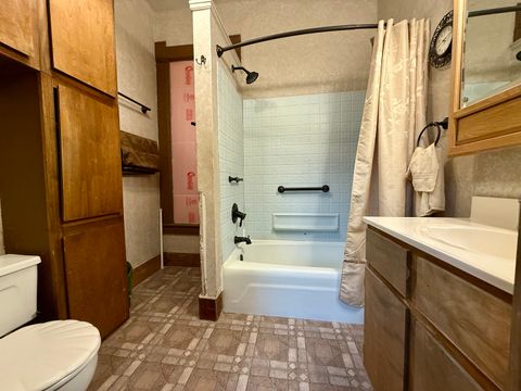 Tiny photo for 421 N Grant Street, Clinton, IL 61727 (MLS # 12507398)