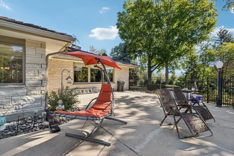 Tiny photo for 1090 Roselle Road, Inverness, IL 60067 (MLS # 12490505)