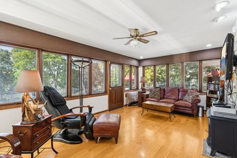 Tiny photo for 1090 Roselle Road, Inverness, IL 60067 (MLS # 12490505)