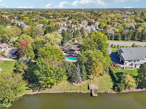 Tiny photo for 1090 Roselle Road, Inverness, IL 60067 (MLS # 12490505)