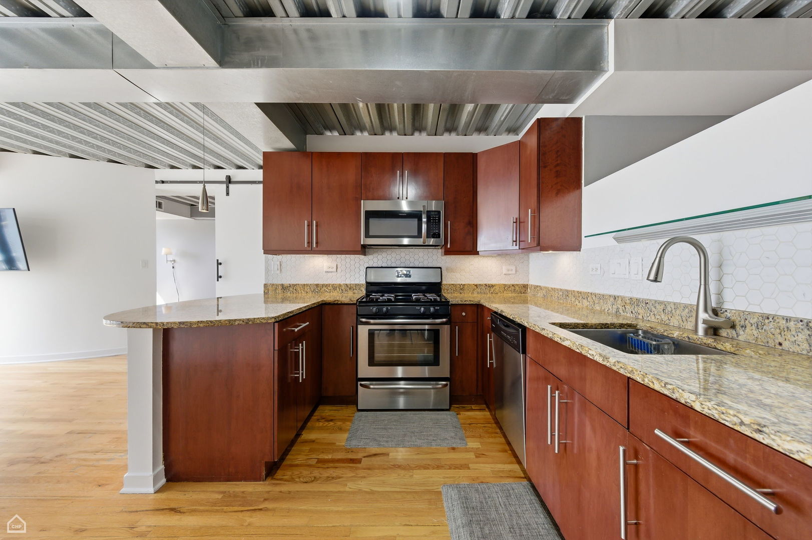 1910 S Indiana Avenue 518