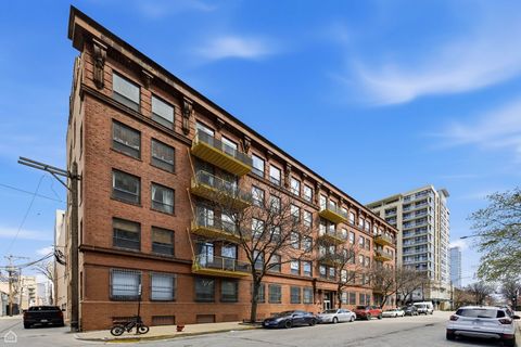 1910 S Indiana Avenue 518 Chicago IL 60616