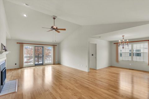 Tiny photo for 1811 E Amber Lane #A, Urbana, IL 61802 (MLS # 12487620)