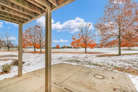 Tiny photo for 1811 E Amber Lane #A, Urbana, IL 61802 (MLS # 12487620)