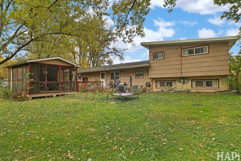 Tiny photo for 1711 Beechnut Drive, Holiday Hills, IL 60051 (MLS # 12498601)