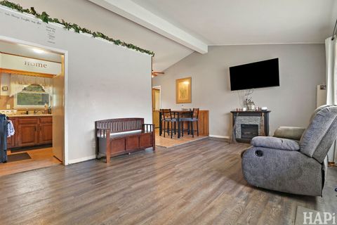 Tiny photo for 1711 Beechnut Drive, Holiday Hills, IL 60051 (MLS # 12498601)