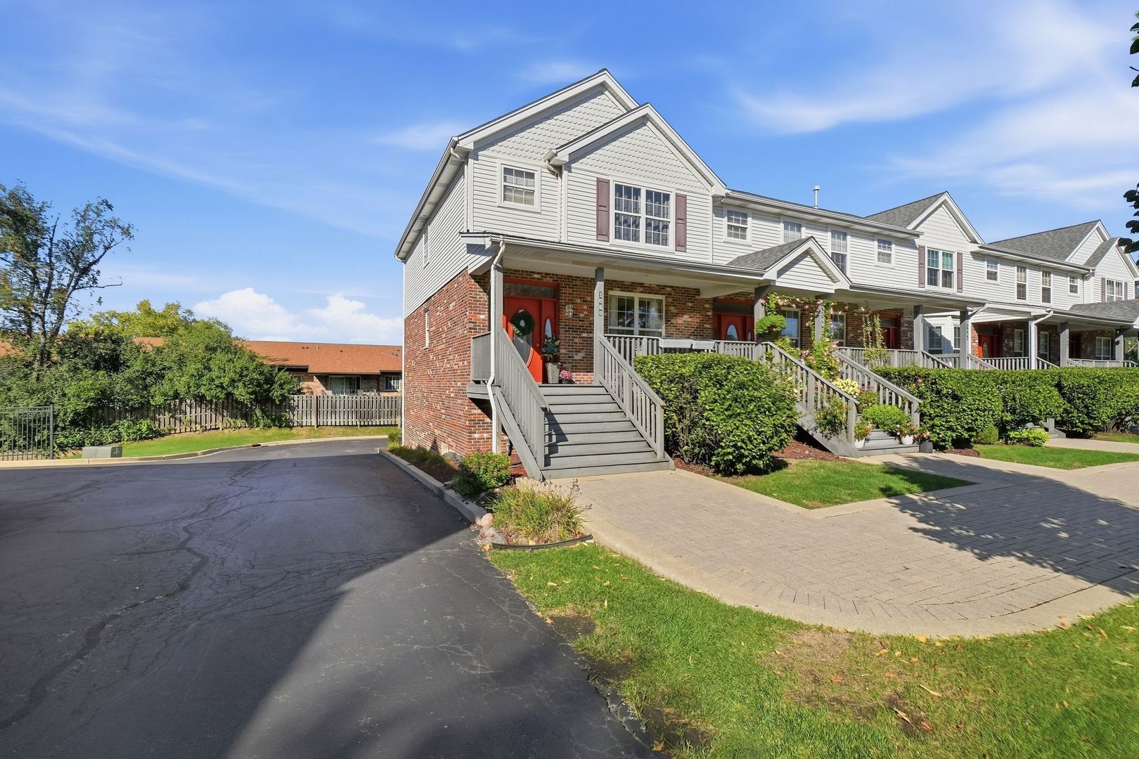 1060 Kufrin Way