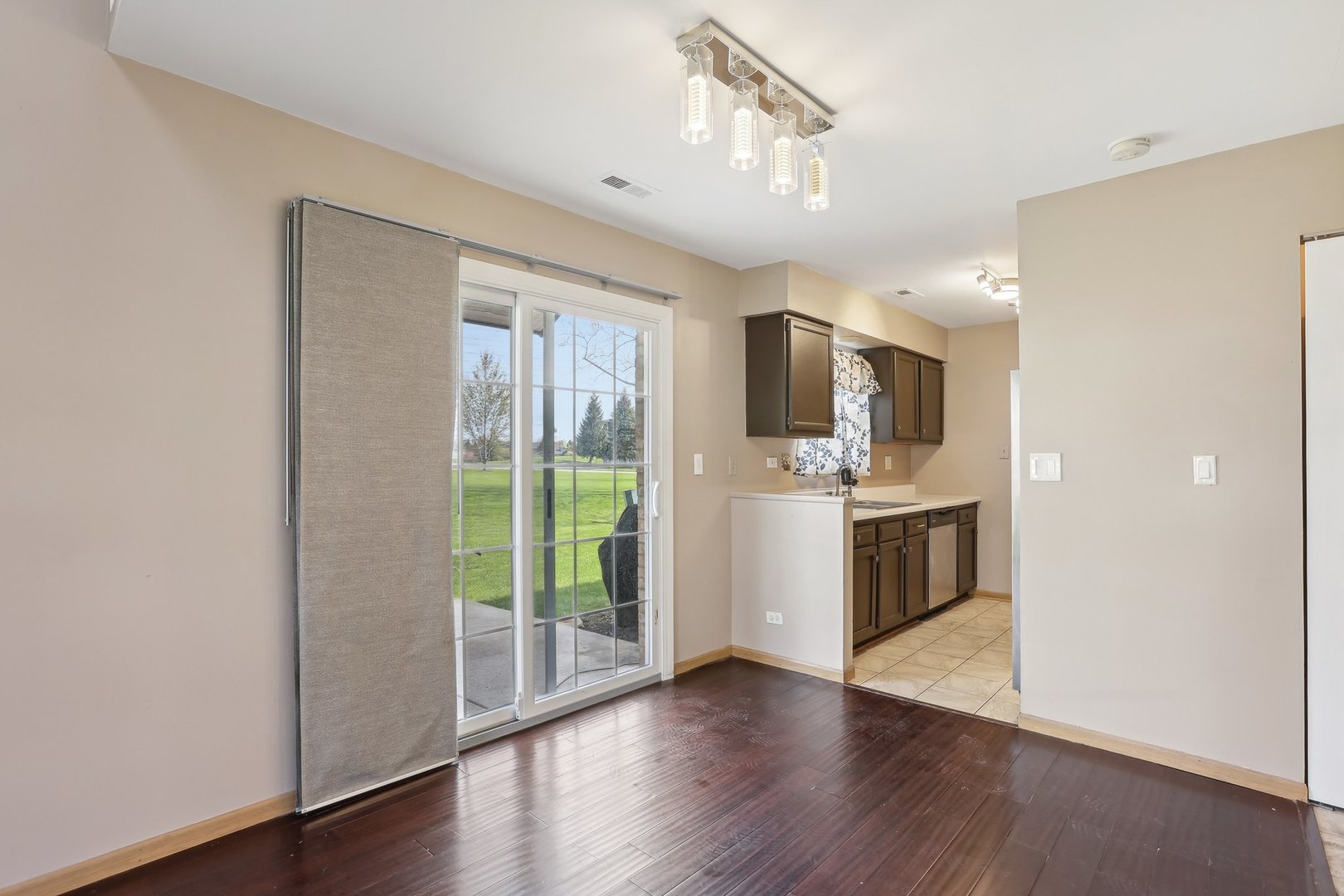 1537 Anderson Trail