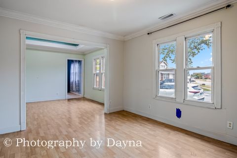 Tiny photo for 846 N 5th Avenue, Kankakee, IL 60901 (MLS # 12486907)