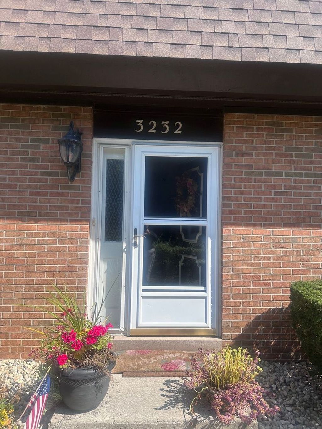 Photo for 3232 Chestnut Drive, Flossmoor, IL 60422 (MLS # 12478618)