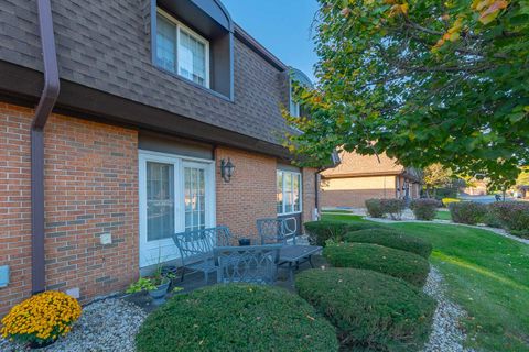 Tiny photo for 3232 Chestnut Drive, Flossmoor, IL 60422 (MLS # 12478618)