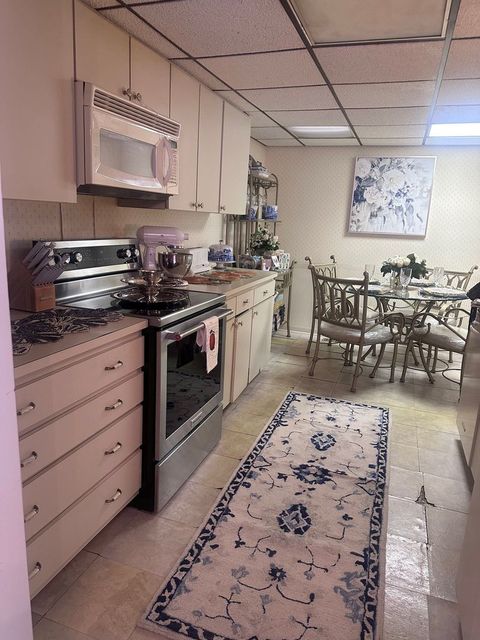 Tiny photo for 3232 Chestnut Drive, Flossmoor, IL 60422 (MLS # 12478618)