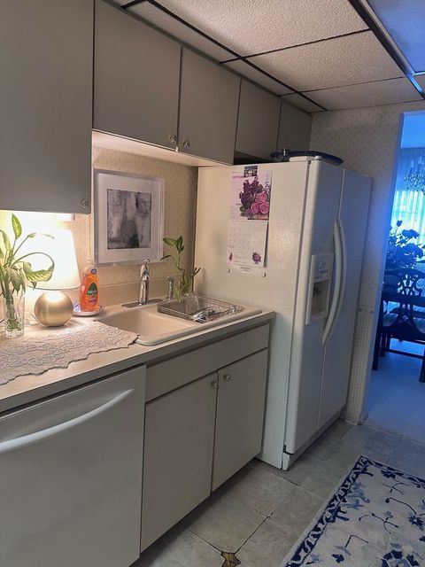 Tiny photo for 3232 Chestnut Drive, Flossmoor, IL 60422 (MLS # 12478618)