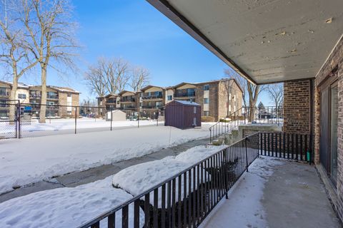 Tiny photo for 13540 Lawler Avenue #76, Crestwood, IL 60418 (MLS # 12554759)