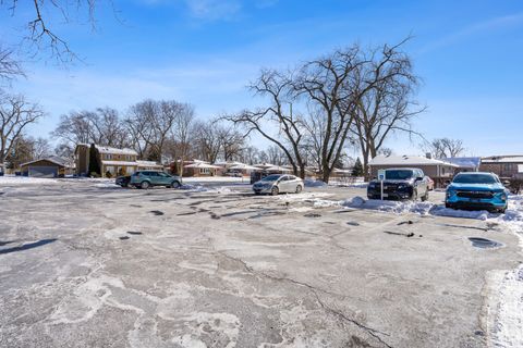 Tiny photo for 13540 Lawler Avenue #76, Crestwood, IL 60418 (MLS # 12554759)