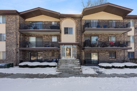 Photo of 13540 Lawler Avenue #76, Crestwood, IL 60418 (MLS # 12554759)