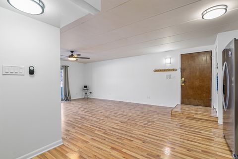 Tiny photo for 13540 Lawler Avenue #76, Crestwood, IL 60418 (MLS # 12554759)