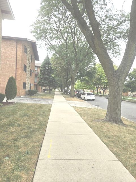 Tiny photo for 6019 W 64th Place #23-4, Chicago, IL 60638 (MLS # 12480494)