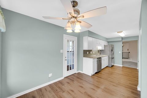 Tiny photo for 12908 Mill Drive E #1B, Palos Park, IL 60464 (MLS # 12528256)