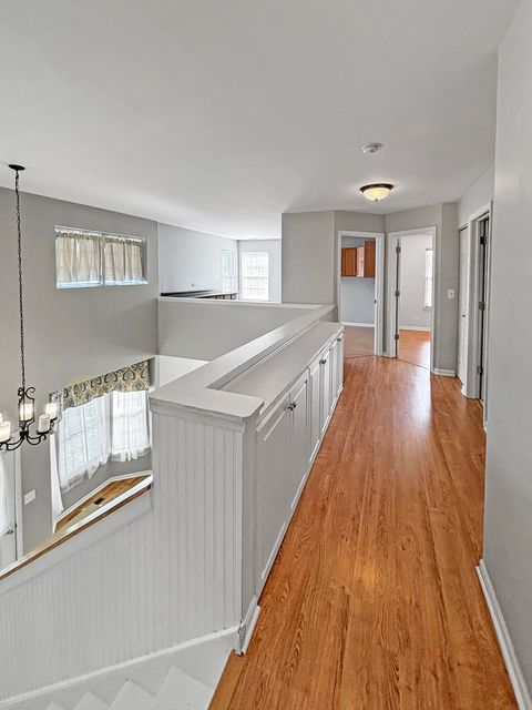 Tiny photo for 817 Blue Spruce Court, Lindenhurst, IL 60046 (MLS # 12585495)