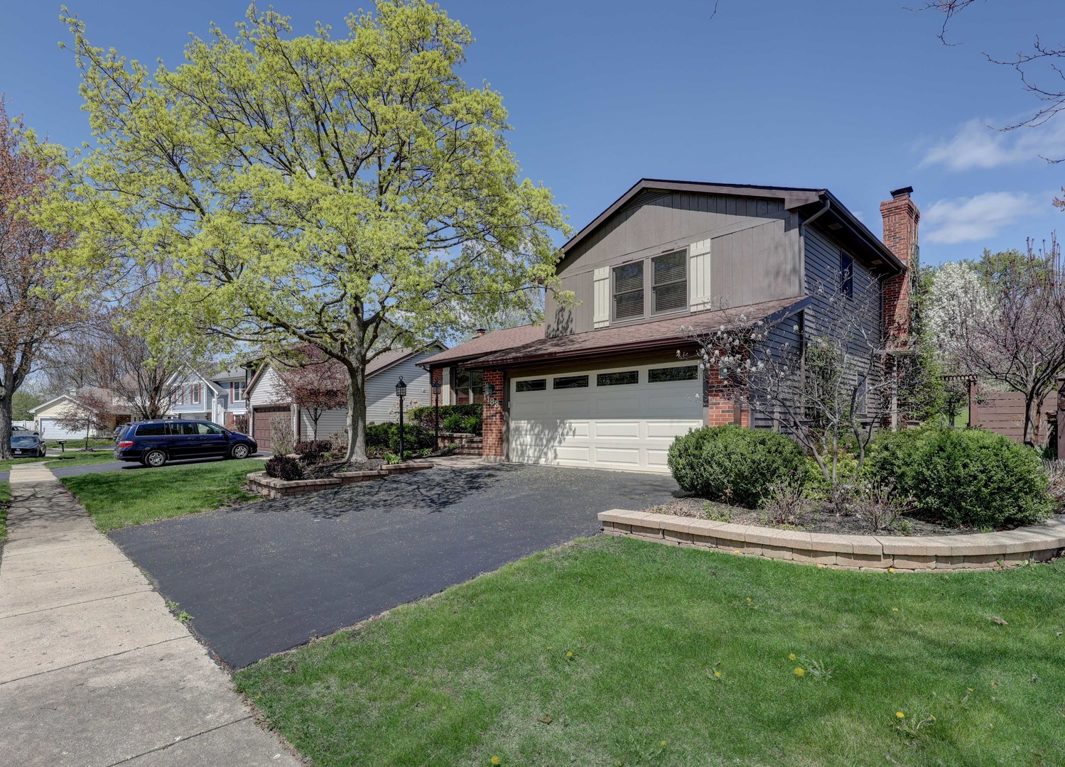 1183 Buttercup Lane