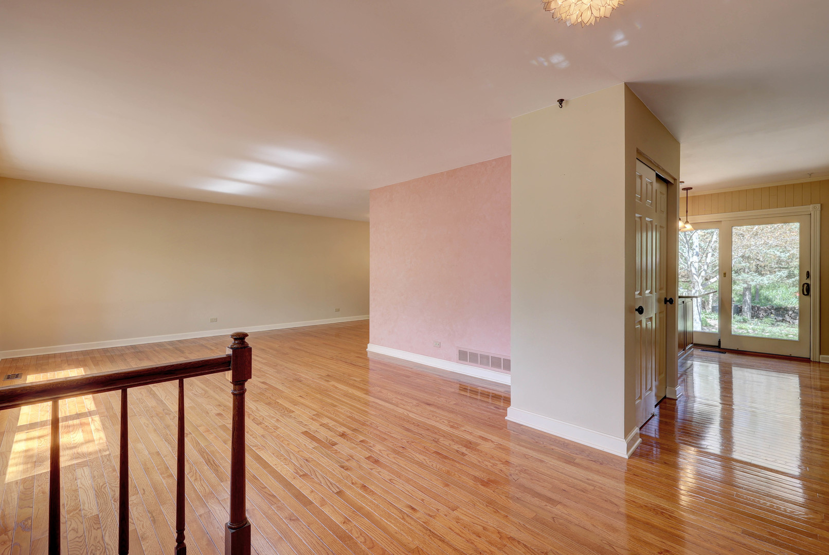 1183 Buttercup Lane