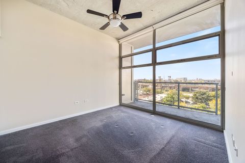 Tiny photo for 1620 S Michigan Avenue #619, Chicago, IL 60616 (MLS # 12472497)