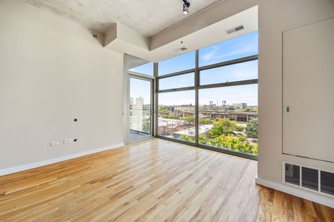 Tiny photo for 1620 S Michigan Avenue #619, Chicago, IL 60616 (MLS # 12472497)