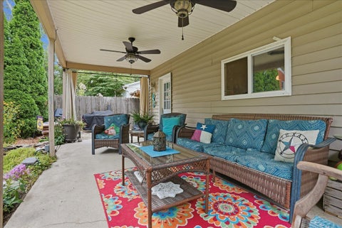 Tiny photo for 2014 E Jackson Street, Bloomington, IL 61701 (MLS # 12766133)