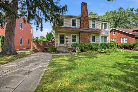 Tiny photo for 2014 E Jackson Street, Bloomington, IL 61701 (MLS # 12766133)