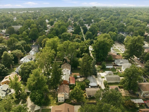 Tiny photo for 2014 E Jackson Street, Bloomington, IL 61701 (MLS # 12766133)
