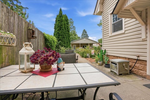 Tiny photo for 2014 E Jackson Street, Bloomington, IL 61701 (MLS # 12766133)