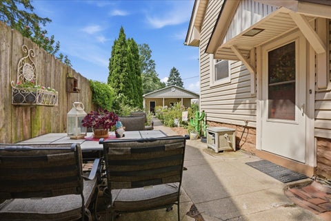 Tiny photo for 2014 E Jackson Street, Bloomington, IL 61701 (MLS # 12766133)