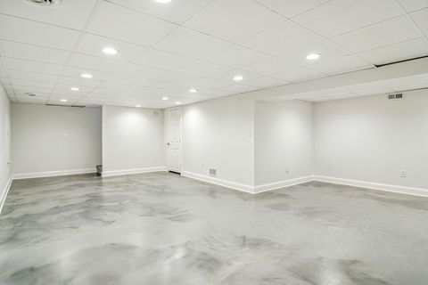 Tiny photo for 2528 N Walnut Avenue, Arlington Heights, IL 60004 (MLS # 12499431)