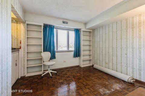 Tiny photo for 1450 Tanglewood Street #1B, Flossmoor, IL 60422 (MLS # 12524385)