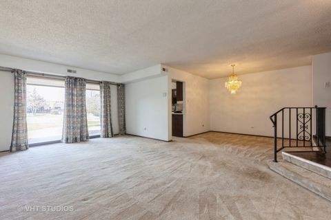 Tiny photo for 1450 Tanglewood Street #1B, Flossmoor, IL 60422 (MLS # 12524385)