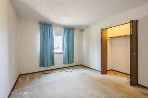 Tiny photo for 1450 Tanglewood Street #1B, Flossmoor, IL 60422 (MLS # 12524385)