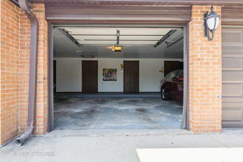 Tiny photo for 1450 Tanglewood Street #1B, Flossmoor, IL 60422 (MLS # 12524385)