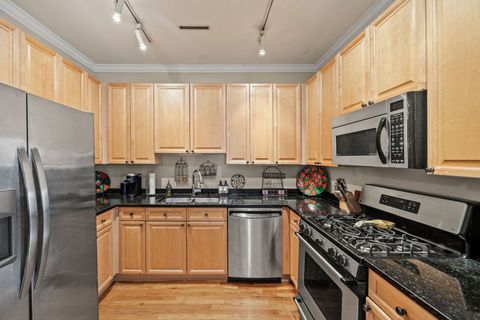 Tiny photo for 1801 W Addison Street #1E, Chicago, IL 60613 (MLS # 12546913)