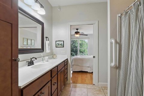 Tiny photo for 1237 Kimberly Road #1237, Bettendorf, IA 52722 (MLS # 12686080)