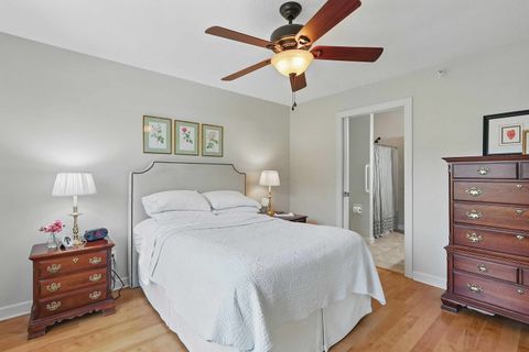 Tiny photo for 1237 Kimberly Road #1237, Bettendorf, IA 52722 (MLS # 12686080)