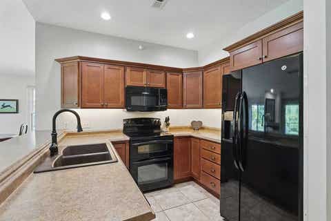 Tiny photo for 1237 Kimberly Road #1237, Bettendorf, IA 52722 (MLS # 12686080)