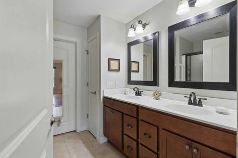Tiny photo for 1237 Kimberly Road #1237, Bettendorf, IA 52722 (MLS # 12686080)