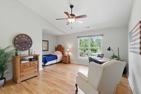 Tiny photo for 1237 Kimberly Road #1237, Bettendorf, IA 52722 (MLS # 12686080)