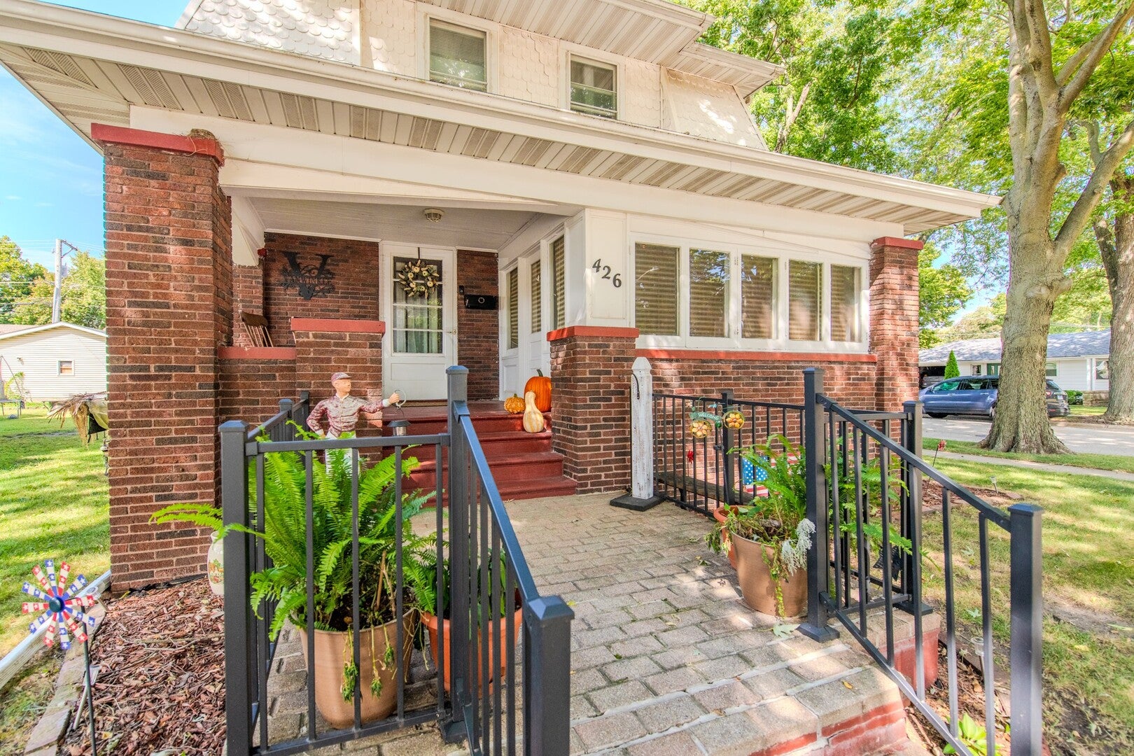 426 E Jefferson Street