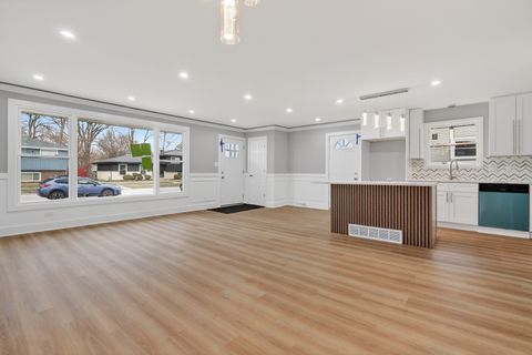 Tiny photo for 515 W 146 Street, Dolton, IL 60419 (MLS # 12546151)