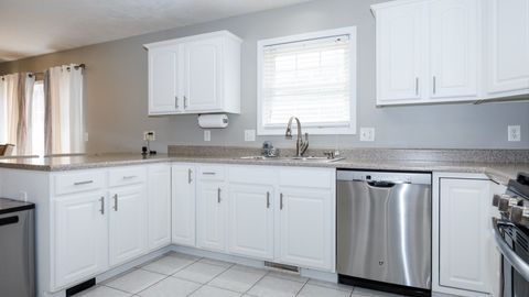 Tiny photo for 1704 Setter Street, Normal, IL 61761 (MLS # 12454872)